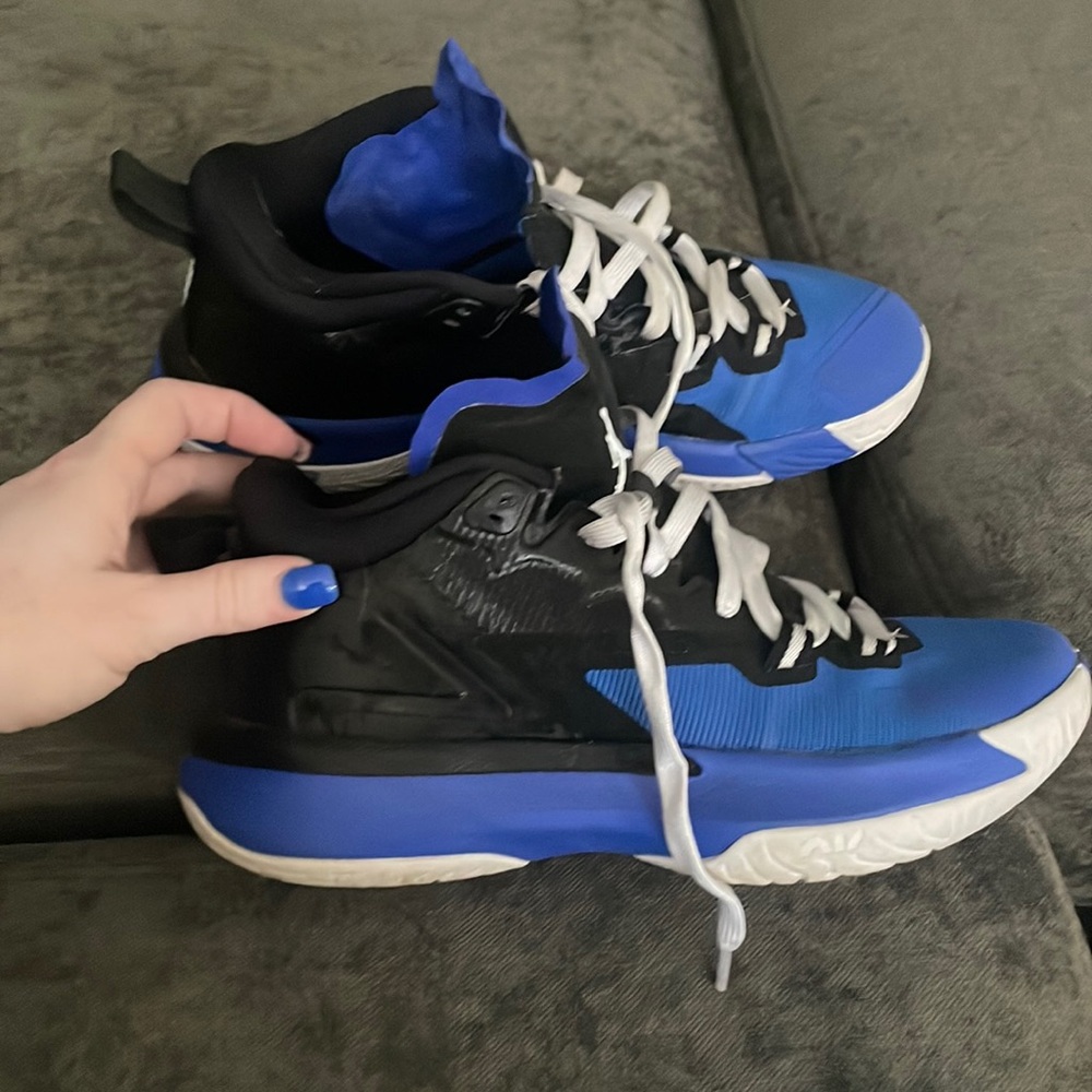 Jordan’s size 7Y